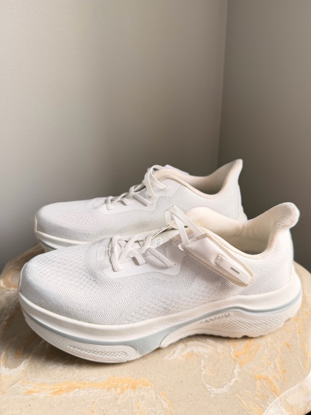 Cadense Original Adaptive Shoe Men’s US 12 / UK 10.5 White Lightweight Knit